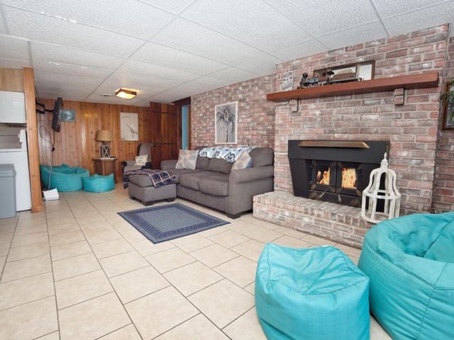 60854 E 254 Road, Grove, OK 74344