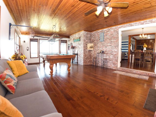 60854 E 254 Road, Grove, OK 74344