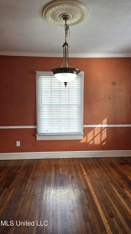 1039 Monroe Street, Jackson, MS 39202