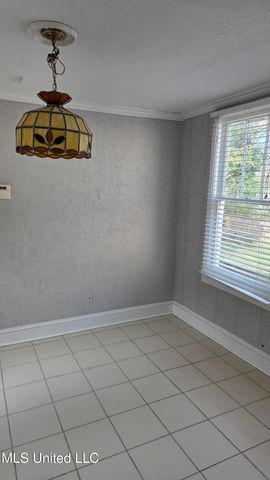 1039 Monroe Street, Jackson, MS 39202