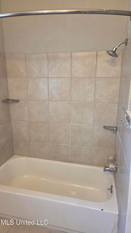 1039 Monroe Street, Jackson, MS 39202