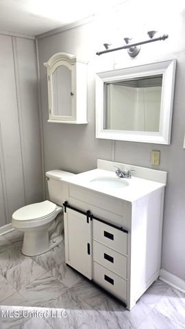 1039 Monroe Street, Jackson, MS 39202