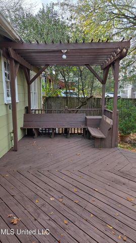 1039 Monroe Street, Jackson, MS 39202