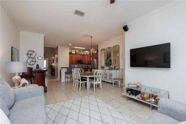 15118 Leeward Dr 203, Corpus Christi, TX 78418