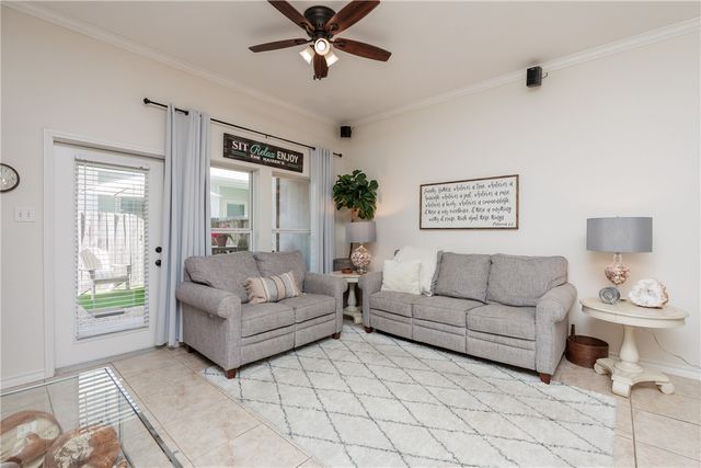 15118 Leeward Dr 203, Corpus Christi, TX 78418