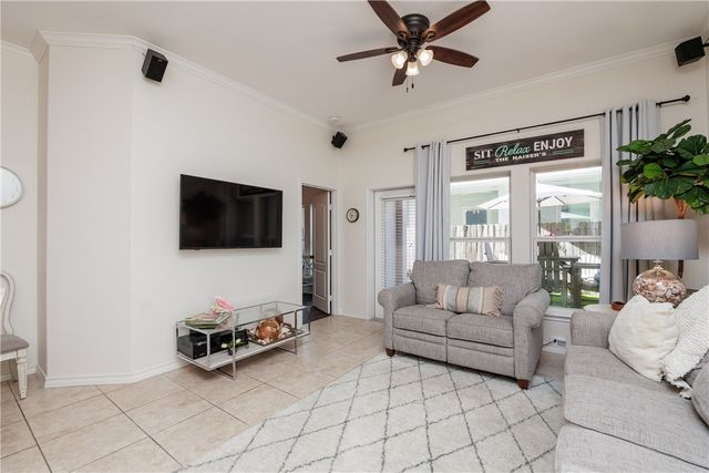 15118 Leeward Dr 203, Corpus Christi, TX 78418