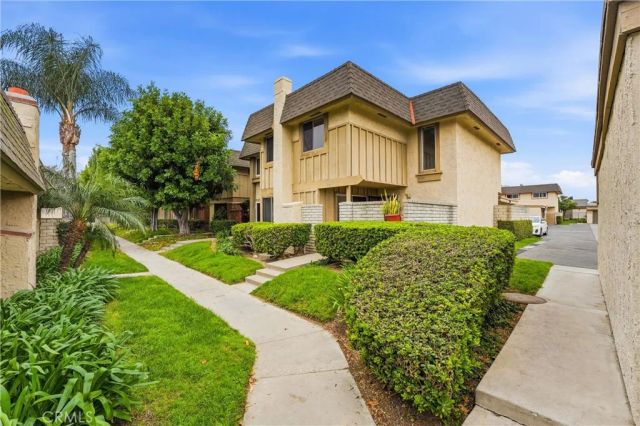 2012 E Figwood Lane, Anaheim, CA 92806