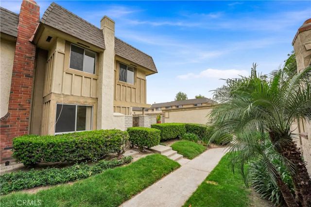 2012 E Figwood Lane, Anaheim, CA 92806