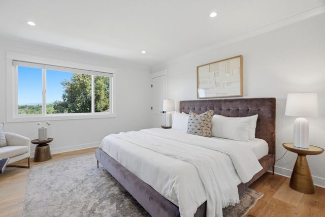 3801 Vineyard Drive, Redwood City, CA 94061