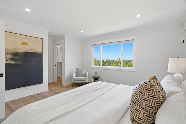 3801 Vineyard Drive, Redwood City, CA 94061