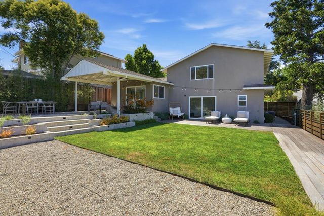 3801 Vineyard Drive, Redwood City, CA 94061