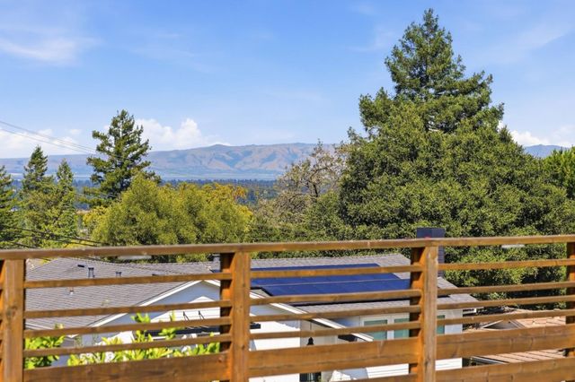 3801 Vineyard Drive, Redwood City, CA 94061