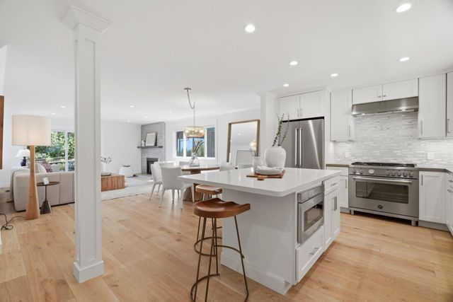 3801 Vineyard Drive, Redwood City, CA 94061