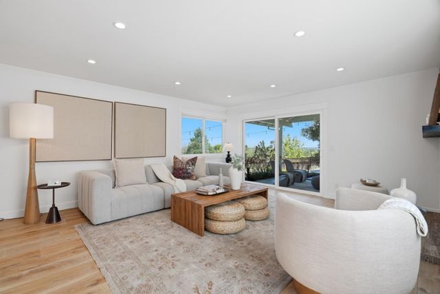 3801 Vineyard Drive, Redwood City, CA 94061