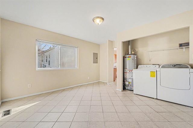 19968 Poinciana, Redford, MI 48240