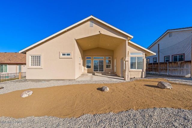 560 Wedge Lane, Fernley, NV 89408