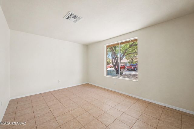 2520 W Vereda Felicidad, Tucson, AZ 85746