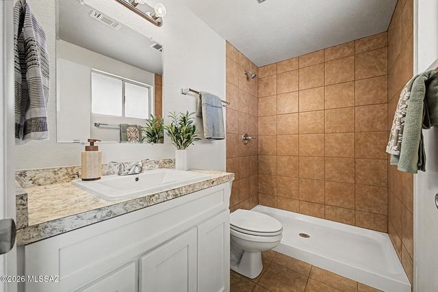 2520 W Vereda Felicidad, Tucson, AZ 85746