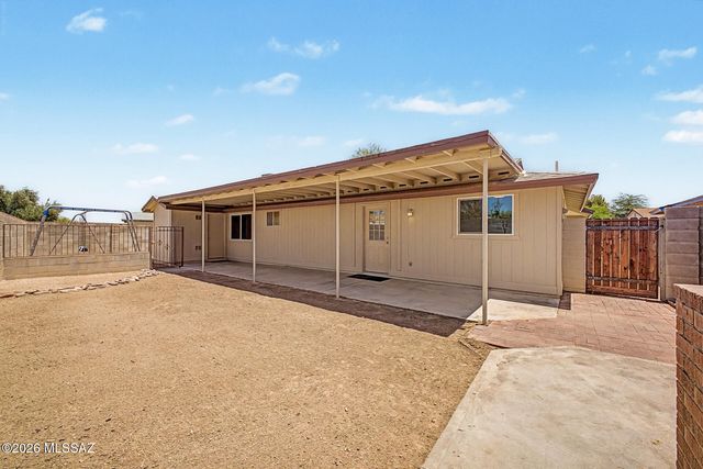2520 W Vereda Felicidad, Tucson, AZ 85746