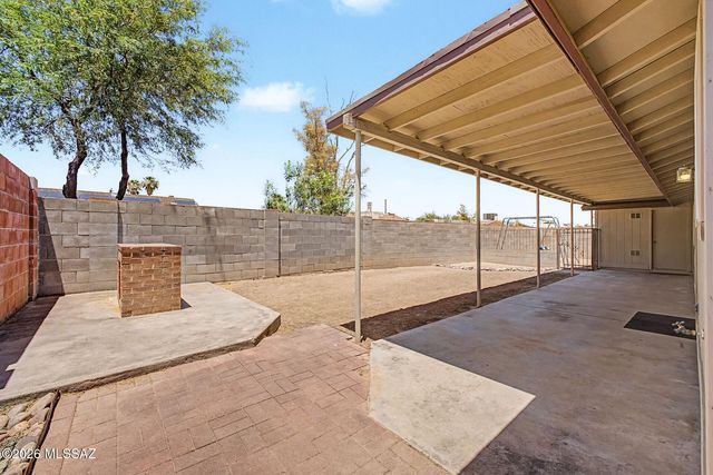 2520 W Vereda Felicidad, Tucson, AZ 85746