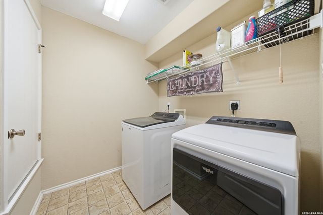 6214 Ozona Ml, San Antonio, TX 78253