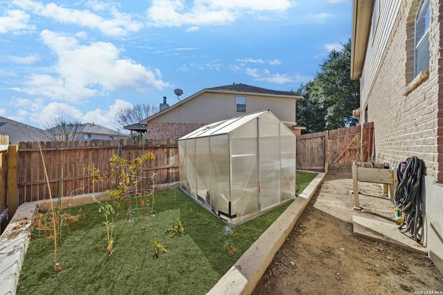 6214 Ozona Ml, San Antonio, TX 78253