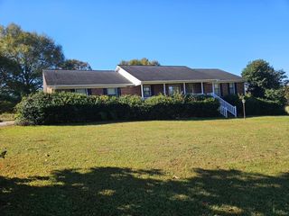 351 Smith Wall Road, Chesnee, SC 29323