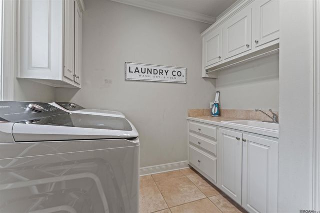 39359 Lakeland Ave, Prairieville, LA 70769