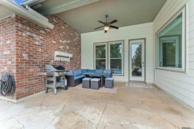 39359 Lakeland Ave, Prairieville, LA 70769