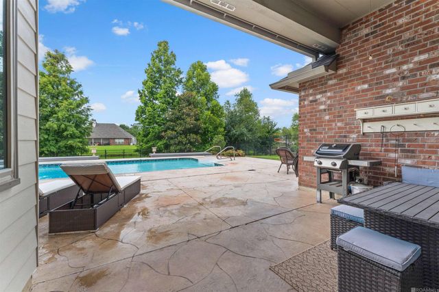 39359 Lakeland Ave, Prairieville, LA 70769