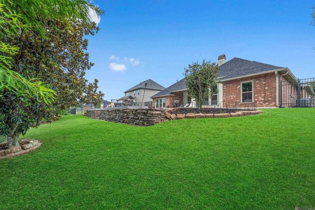 39359 Lakeland Ave, Prairieville, LA 70769