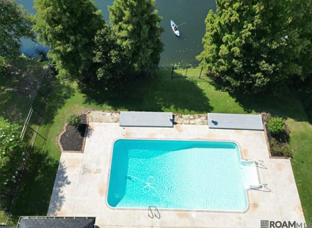 39359 Lakeland Ave, Prairieville, LA 70769