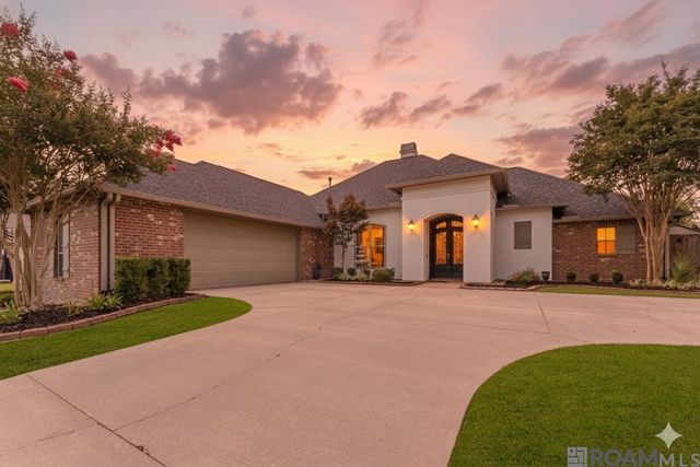 39359 Lakeland Ave, Prairieville, LA 70769