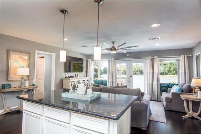 150 Edgewater Way, Point Blank, TX 77364