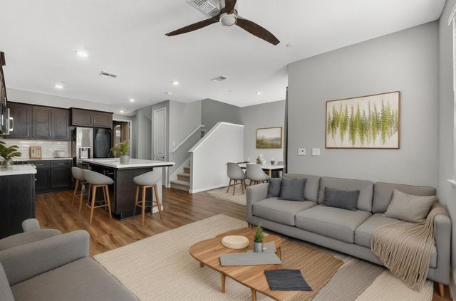 2945 Toulouse Walk, Sacramento, CA 95834