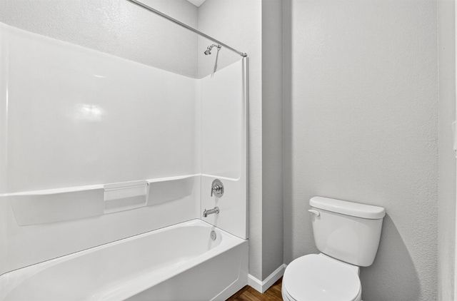 2945 Toulouse Walk, Sacramento, CA 95834