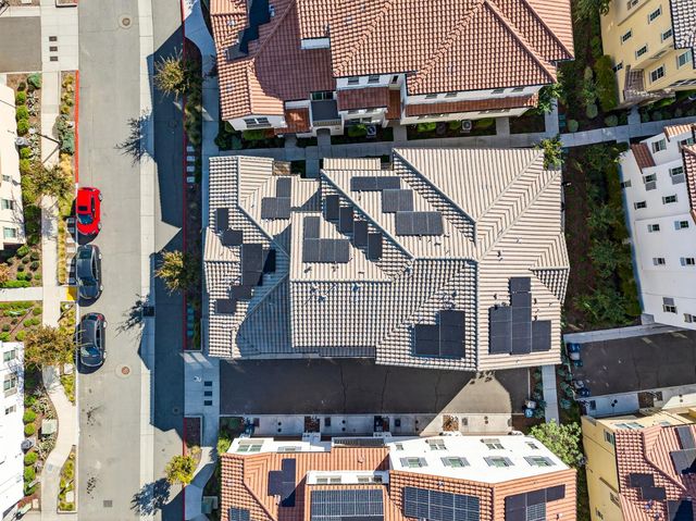 2945 Toulouse Walk, Sacramento, CA 95834