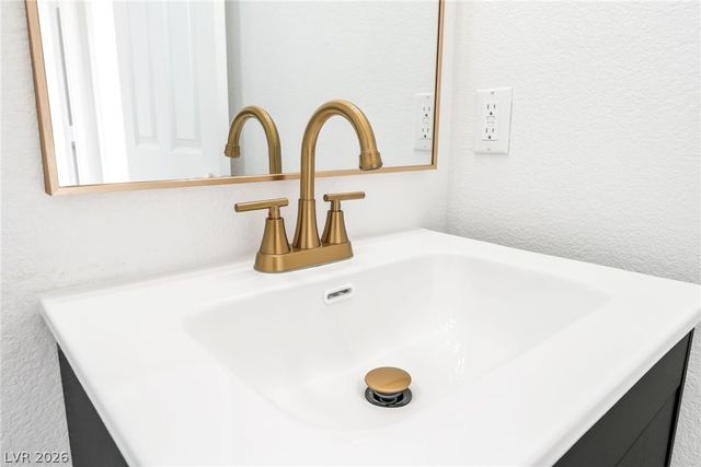 913 Jade Plant Street, Las Vegas, NV 89106