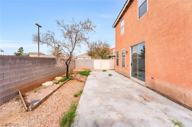 913 Jade Plant Street, Las Vegas, NV 89106