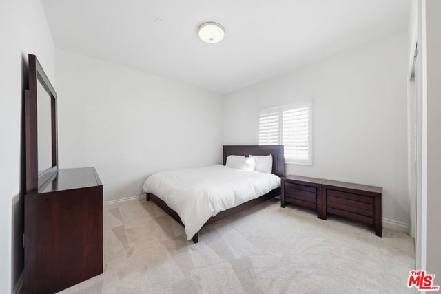 722 S Oxford Avenue 305, Los Angeles, CA 90005