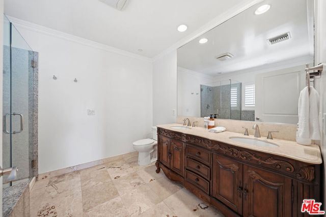 722 S Oxford Avenue 305, Los Angeles, CA 90005