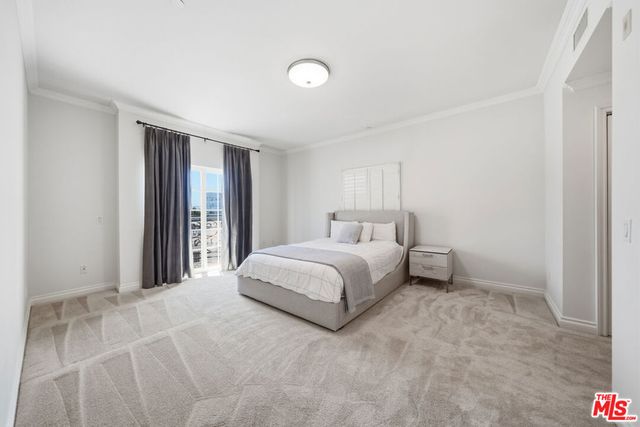 722 S Oxford Avenue 305, Los Angeles, CA 90005