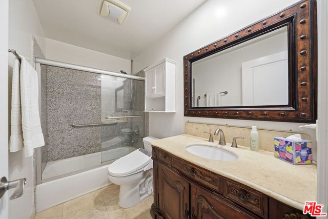 722 S Oxford Avenue 305, Los Angeles, CA 90005