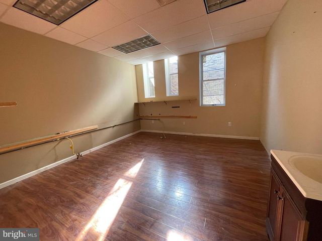 5616-18 GERMANTOWN AVE, Philadelphia, PA 19144