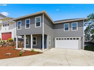 372 Sw GEORGE Ct, Dundee, OR 97115