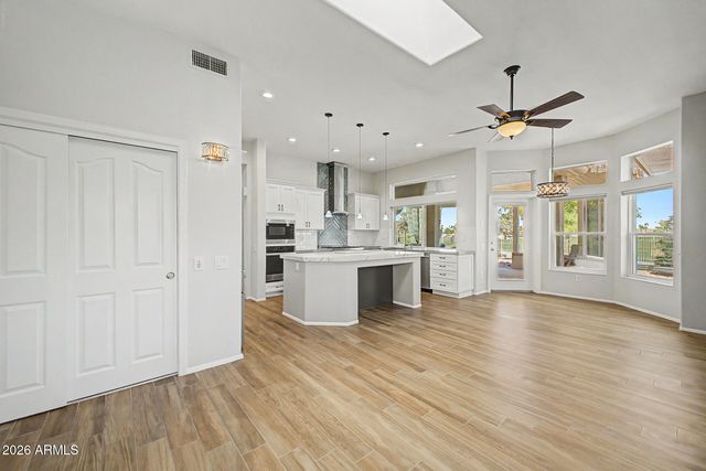 22103 N TOURNAMENT Drive, Sun City West, AZ 85375
