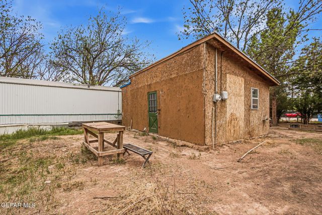 11540 Valle Palos Verdes Drive, Socorro, TX 79927