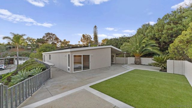 4909 Pacifica, San Diego, CA 92109