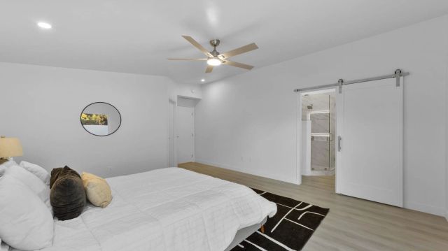 4909 Pacifica, San Diego, CA 92109