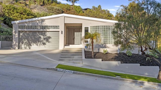 4909 Pacifica, San Diego, CA 92109